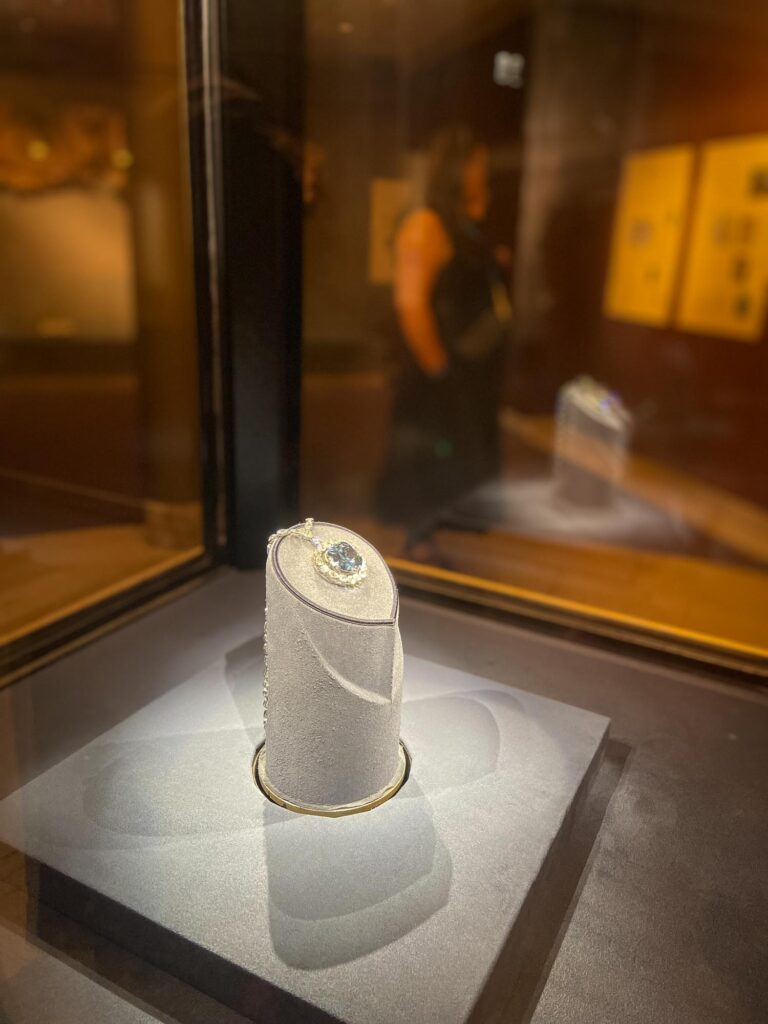 A rare diamond in a glass case in a museum exhibit
