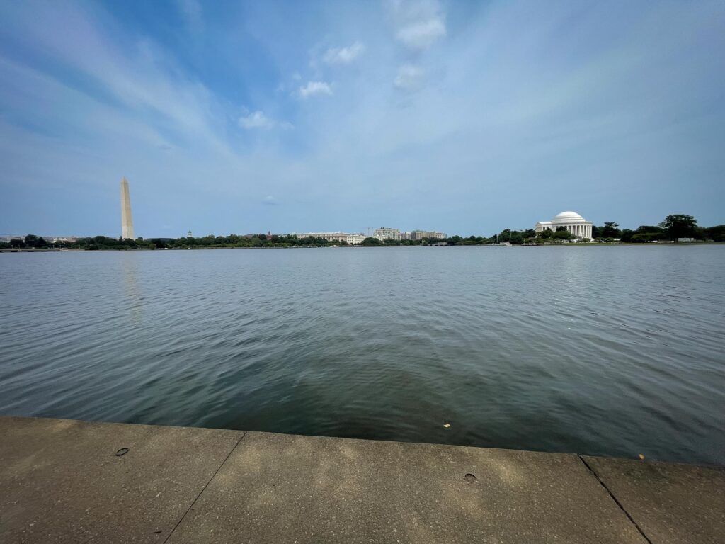 The Washington Monument and Jefferson Memorial from across a body of water